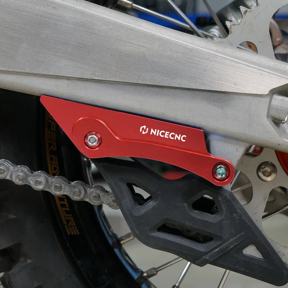 Swingarm Guard / Protector