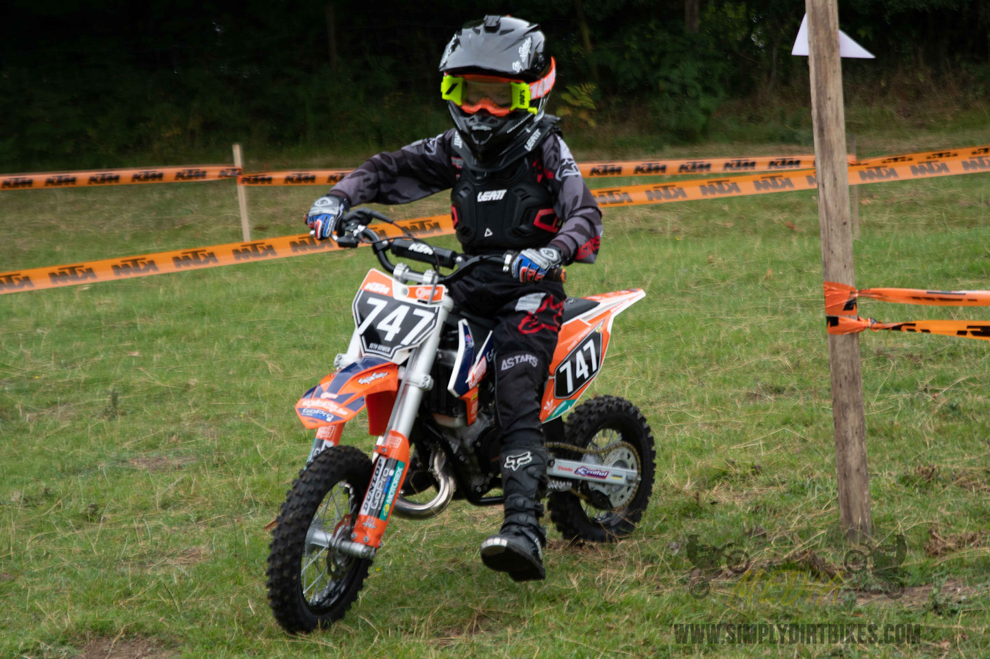 CWAC Knighton - Youth Hare & Hound Race 1