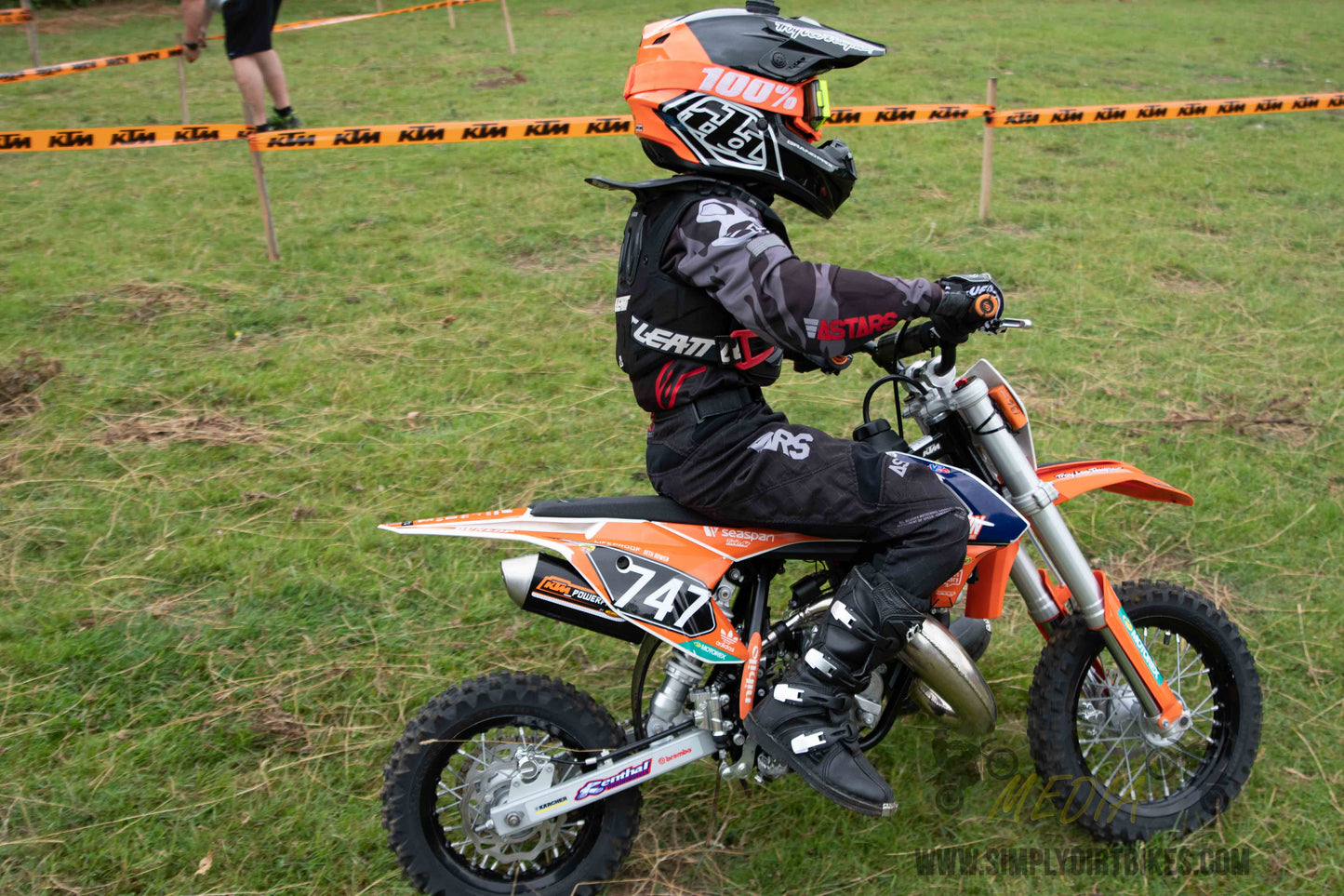 CWAC Knighton - Youth Hare & Hound Race 1