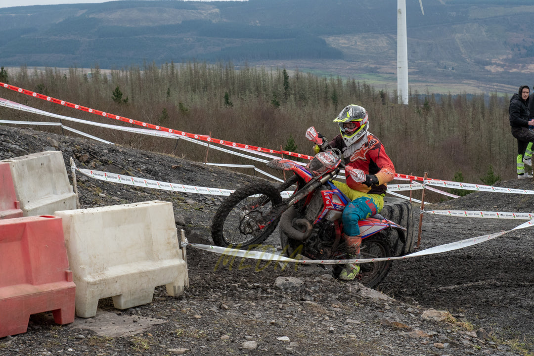 VX23QualifyPM-406