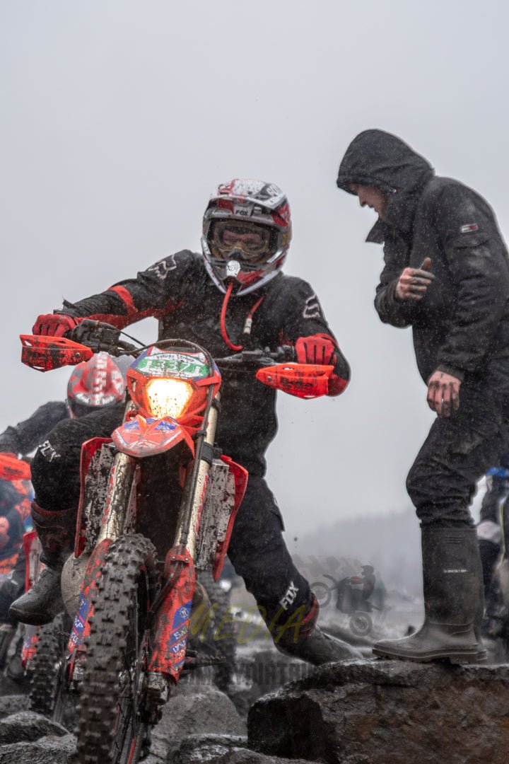 VX23RaceAM - 102 - Simply Dirt Bikes