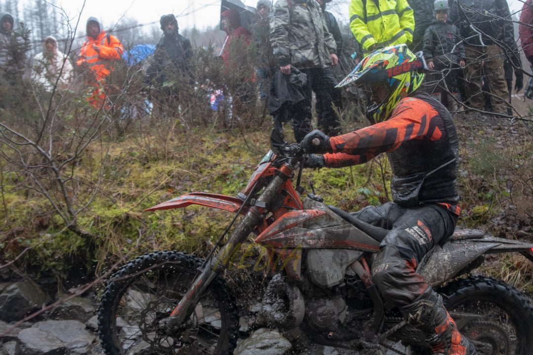 VX23RaceAM - 121 - Simply Dirt Bikes