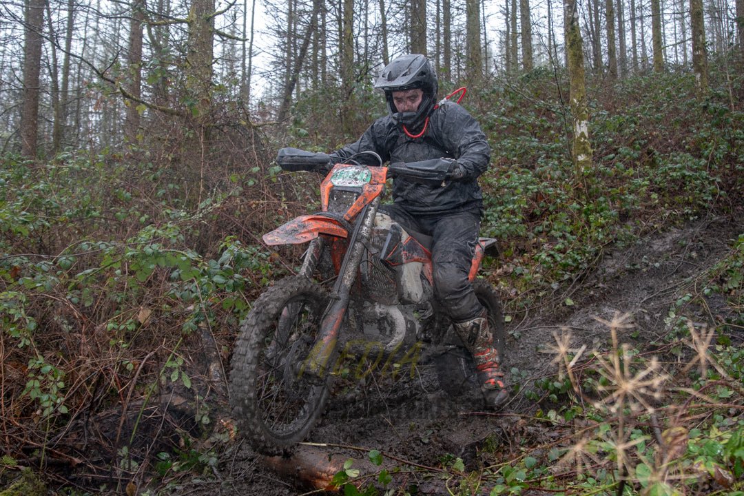 VX23RaceAM - 172 - Simply Dirt Bikes