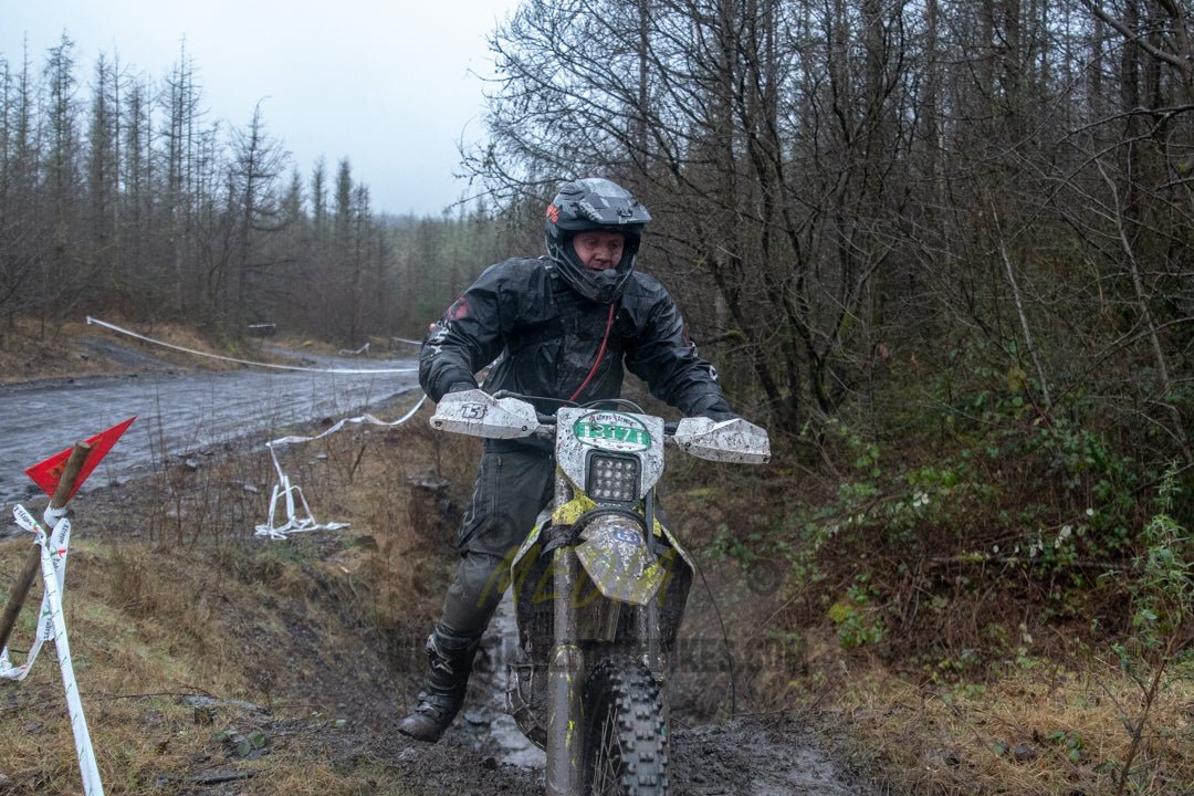 VX23RaceAM - 201 - Simply Dirt Bikes