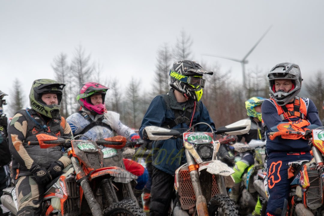 VX23RaceAM - 5 - Simply Dirt Bikes