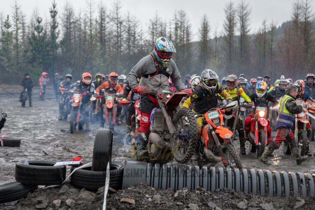 VX23RaceAM - 7 - Simply Dirt Bikes