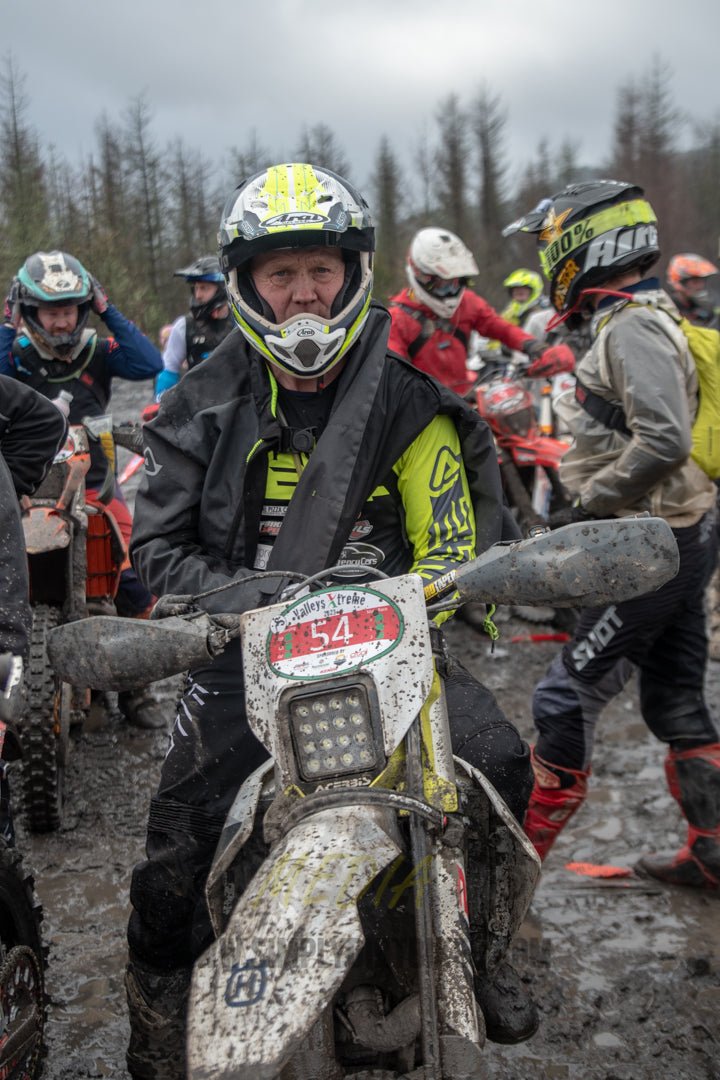 VX23RacePM - 11 - Simply Dirt Bikes