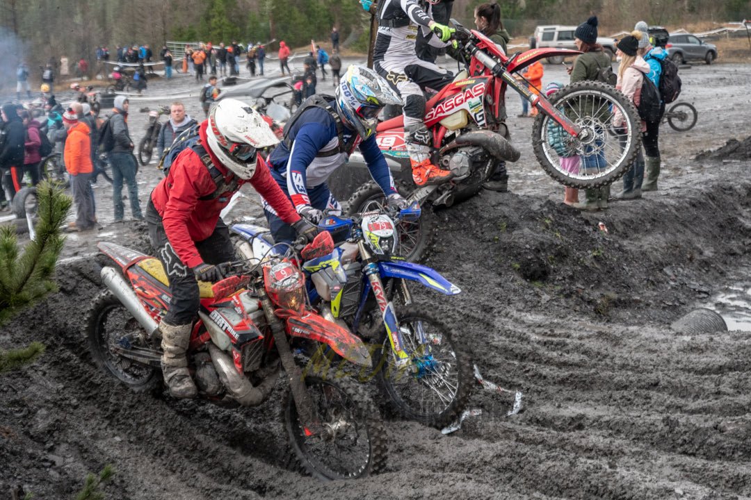 VX23RacePM - 129 - Simply Dirt Bikes