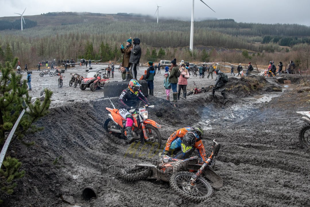 VX23RacePM - 149 - Simply Dirt Bikes