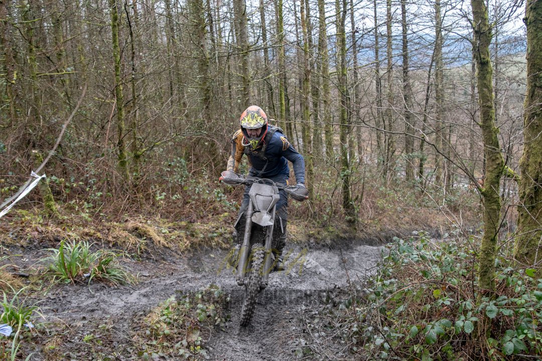 VX23RacePM - 205 - Simply Dirt Bikes
