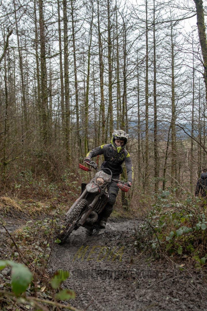 VX23RacePM - 216 - Simply Dirt Bikes