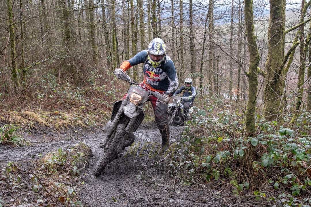 VX23RacePM - 239 - Simply Dirt Bikes