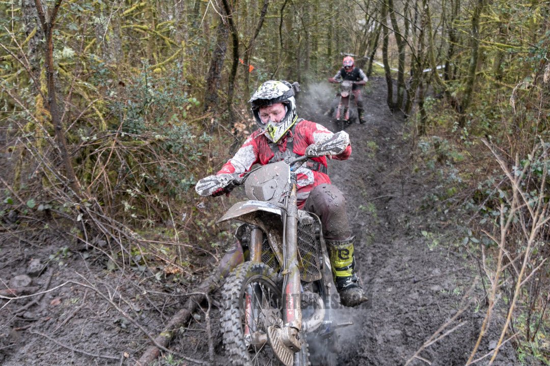 VX23RacePM - 289 - Simply Dirt Bikes