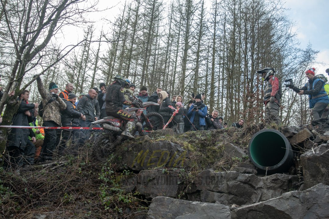 VX23RacePM - 309 - Simply Dirt Bikes