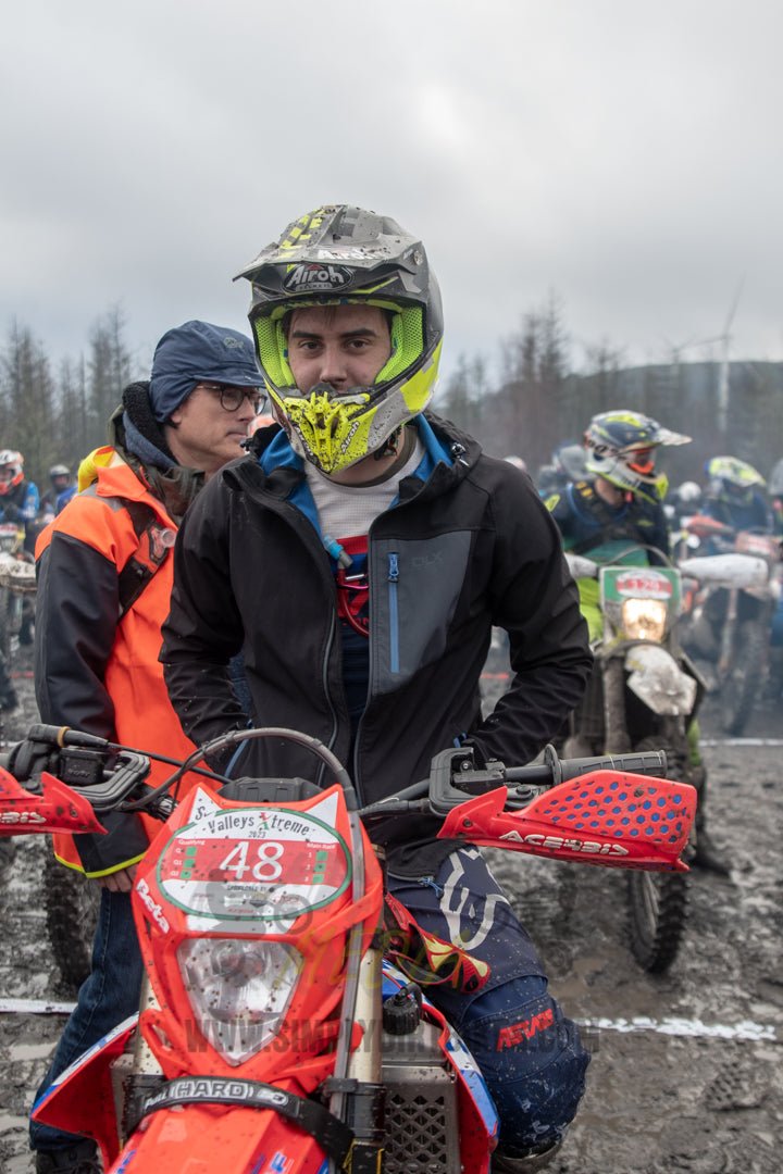 VX23RacePM - 32 - Simply Dirt Bikes