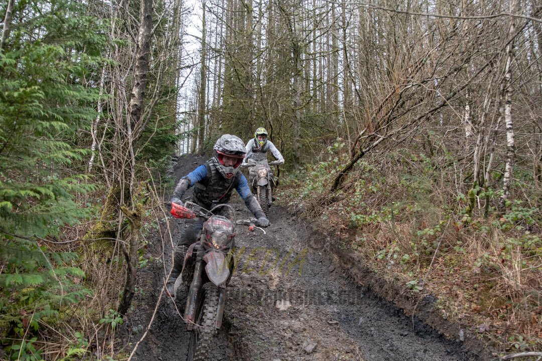 VX23RacePM - 320 - Simply Dirt Bikes
