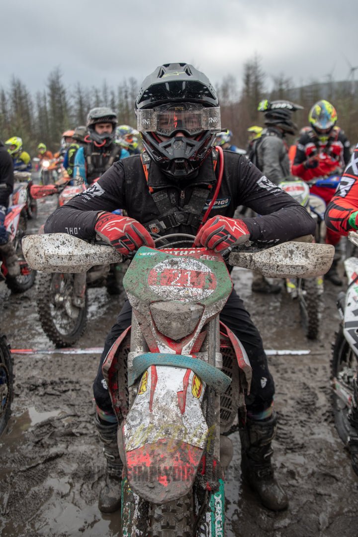 VX23RacePM - 7 - Simply Dirt Bikes