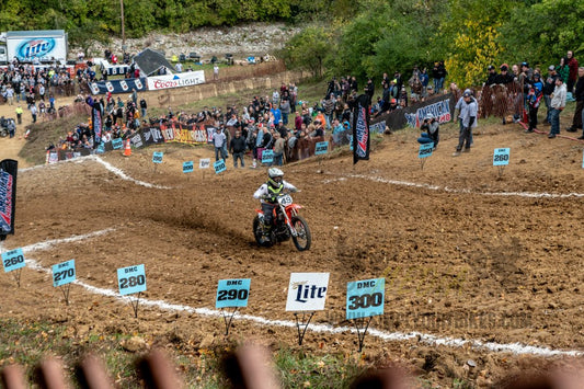 DVS23 - 77 - Simply Dirt Bikes