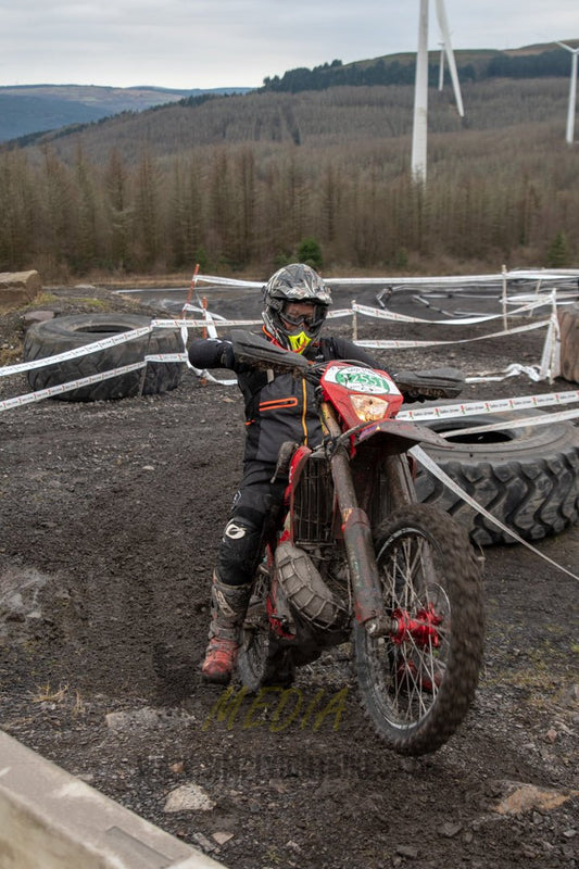 VX23QualifyAM - 33 - Simply Dirt Bikes