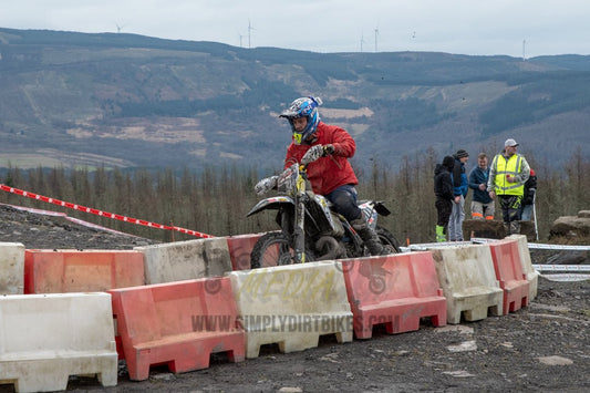VX23QualifyPM - 402 - Simply Dirt Bikes