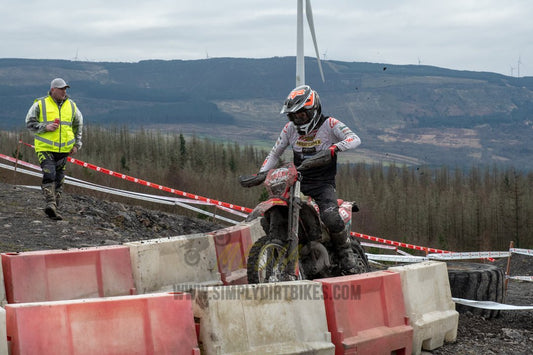 VX23QualifyPM - 403 - Simply Dirt Bikes