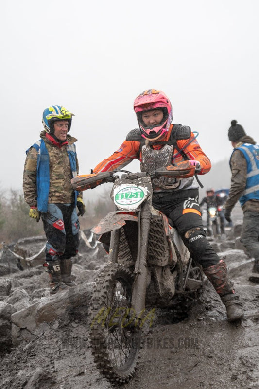 VX23RaceAM - 105 - Simply Dirt Bikes