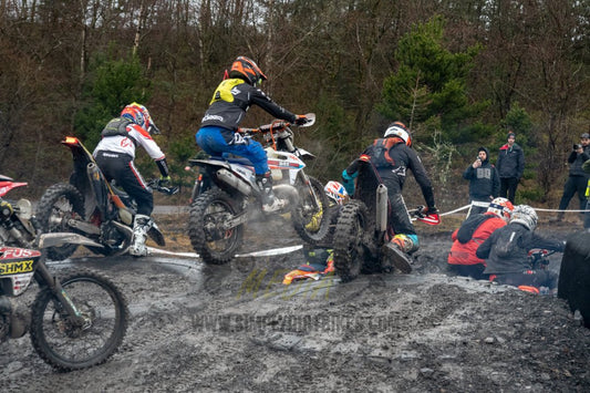 VX23RaceAM - 14 - Simply Dirt Bikes