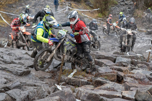 VX23RaceAM - 231 - Simply Dirt Bikes