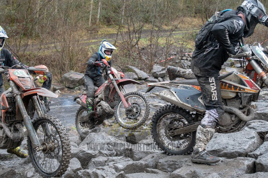 VX23RaceAM - 237 - Simply Dirt Bikes