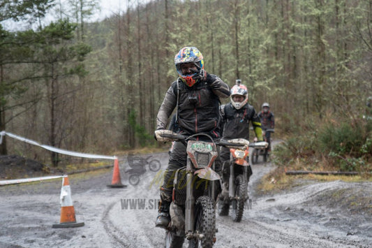 VX23RaceAM - 251 - Simply Dirt Bikes