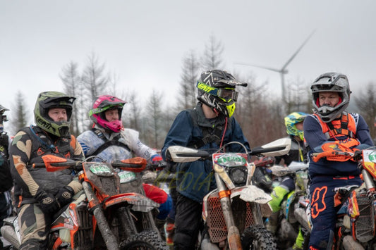 VX23RaceAM - 5 - Simply Dirt Bikes