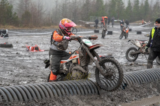 VX23RaceAM - 98 - Simply Dirt Bikes