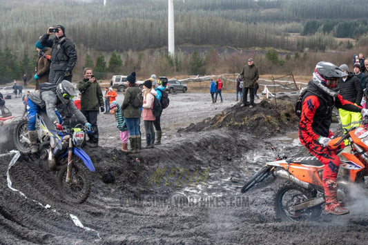 VX23RacePM - 131 - Simply Dirt Bikes