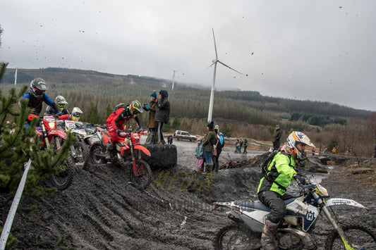 VX23RacePM - 138 - Simply Dirt Bikes
