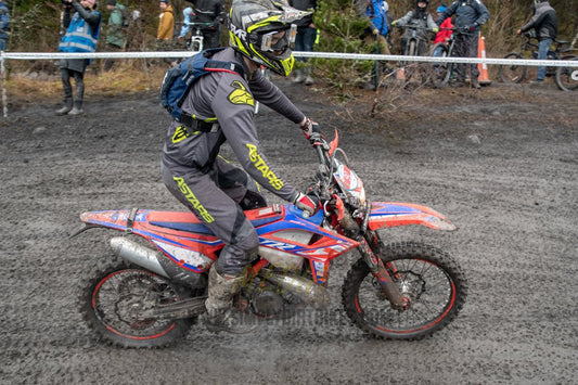 VX23RacePM - 147 - Simply Dirt Bikes