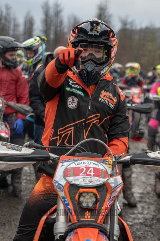 VX23RacePM - 18 - Simply Dirt Bikes