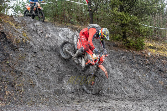 VX23RacePM - 192 - Simply Dirt Bikes