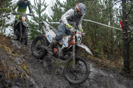 VX23RacePM - 194 - Simply Dirt Bikes