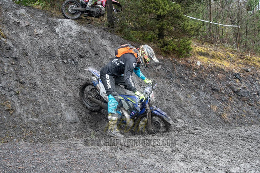 VX23RacePM - 200 - Simply Dirt Bikes