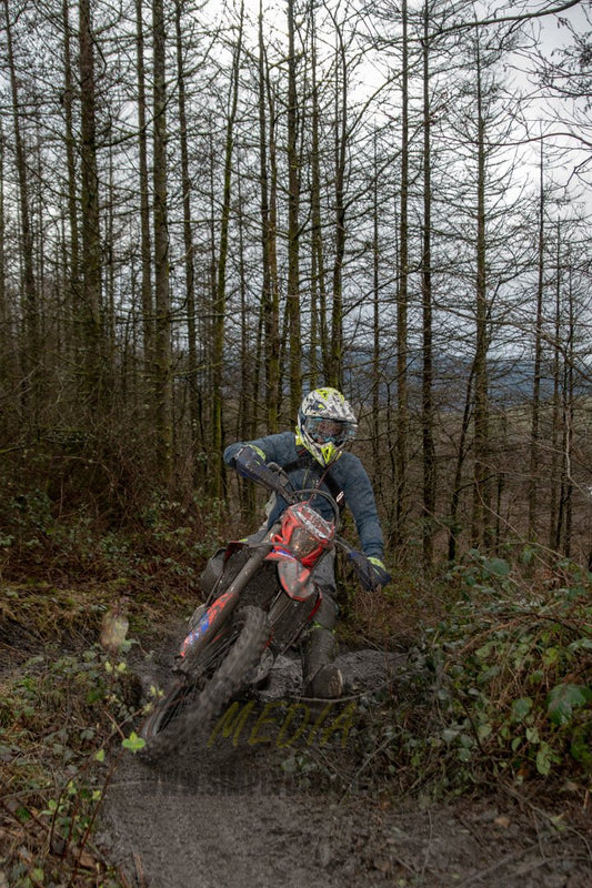 VX23RacePM - 208 - Simply Dirt Bikes