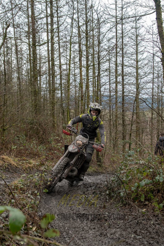 VX23RacePM - 216 - Simply Dirt Bikes