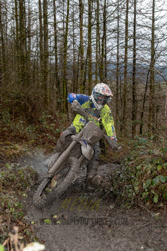 VX23RacePM - 221 - Simply Dirt Bikes