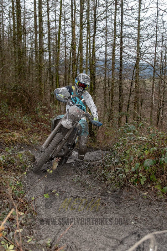 VX23RacePM - 229 - Simply Dirt Bikes