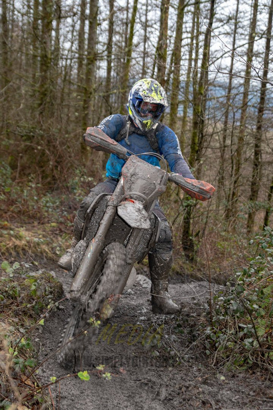 VX23RacePM - 230 - Simply Dirt Bikes