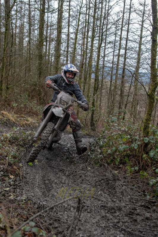 VX23RacePM - 235 - Simply Dirt Bikes