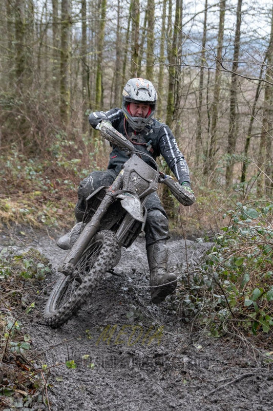 VX23RacePM - 248 - Simply Dirt Bikes