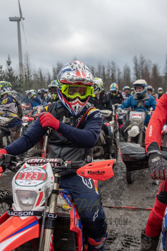 VX23RacePM - 25 - Simply Dirt Bikes