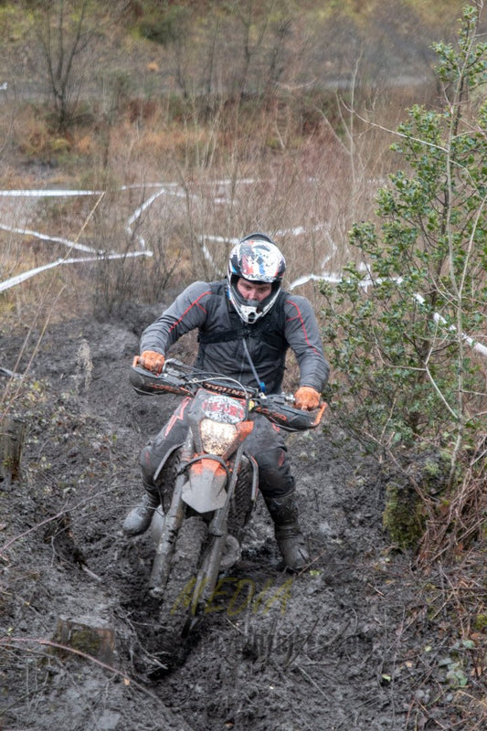 VX23RacePM - 263 - Simply Dirt Bikes
