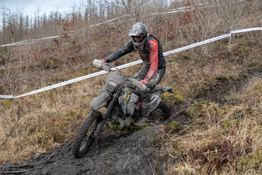 VX23RacePM - 282 - Simply Dirt Bikes