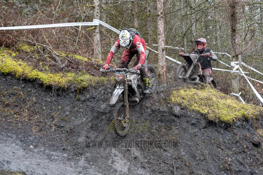 VX23RacePM - 292 - Simply Dirt Bikes
